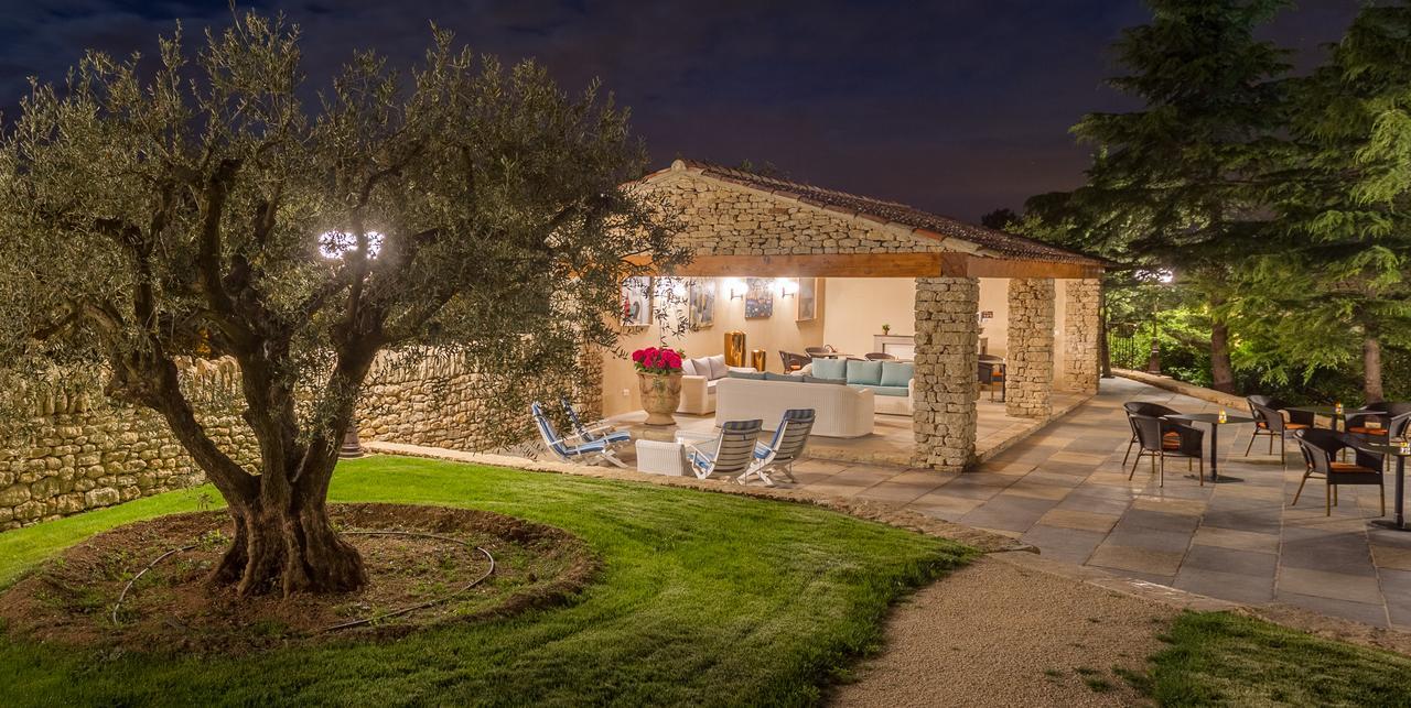 Le Jas De Gordes Hotel Bagian luar foto
